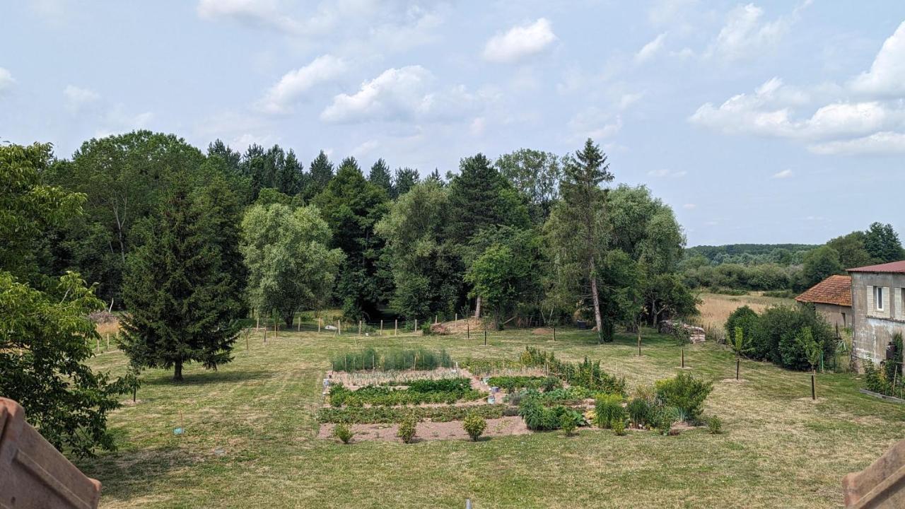 Bed and Breakfast L'Orcheran Vielverge Zewnętrze zdjęcie